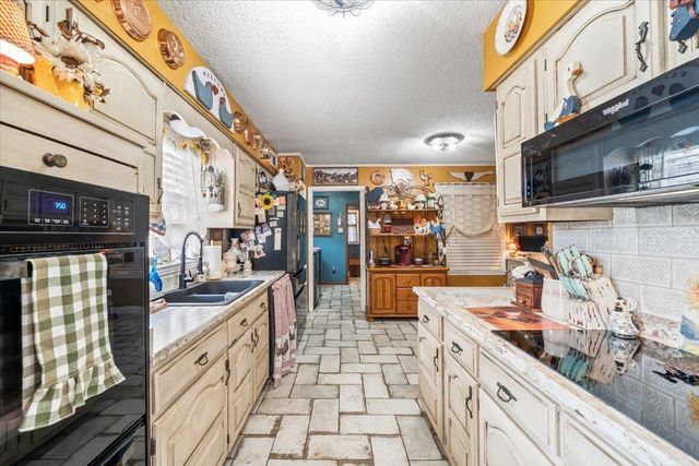 6189 IVANHOE RD, Bartlett, TN 38134