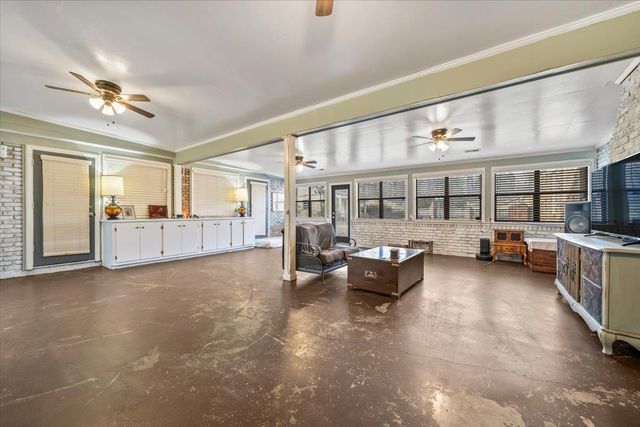 6189 IVANHOE RD, Bartlett, TN 38134