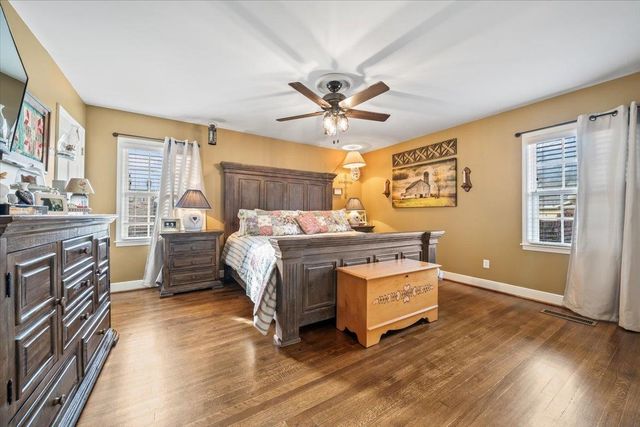 6189 IVANHOE RD, Bartlett, TN 38134