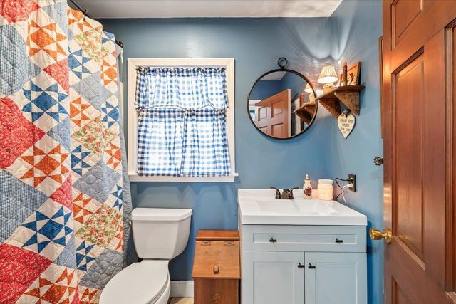 6189 IVANHOE RD, Bartlett, TN 38134