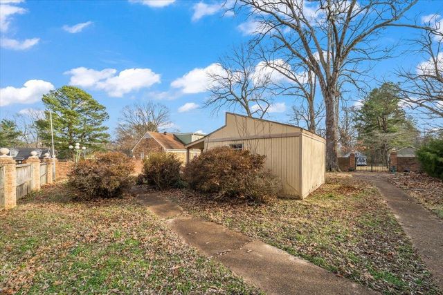 6189 IVANHOE RD, Bartlett, TN 38134