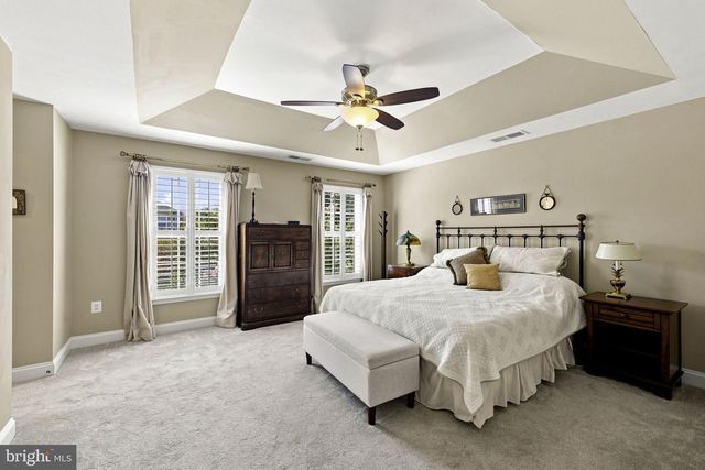 1114 INNIS DR, Fredericksburg, VA 22401