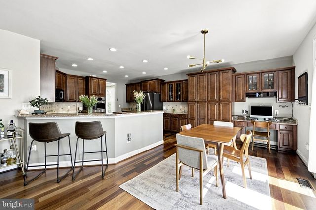 1114 INNIS DR, Fredericksburg, VA 22401