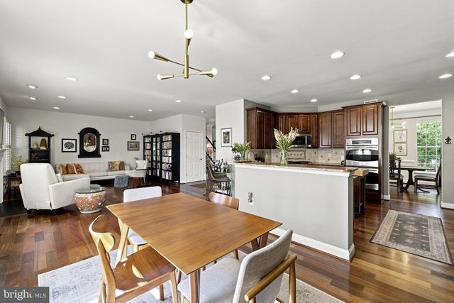 1114 INNIS DR, Fredericksburg, VA 22401