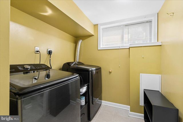 4346 FALLS RD, Baltimore, MD 21211