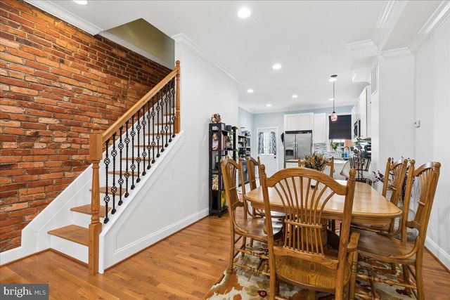 4346 FALLS RD, Baltimore, MD 21211
