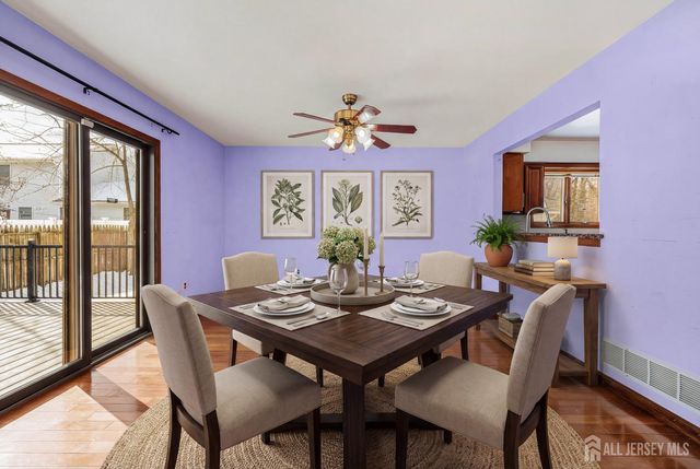 18 Erik Drive, North Brunswick, NJ 08902