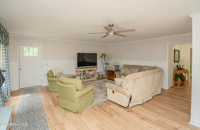 4790 Hen Cove Avenue SW, Shallotte, NC 28470