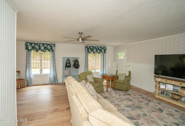 4790 Hen Cove Avenue SW, Shallotte, NC 28470