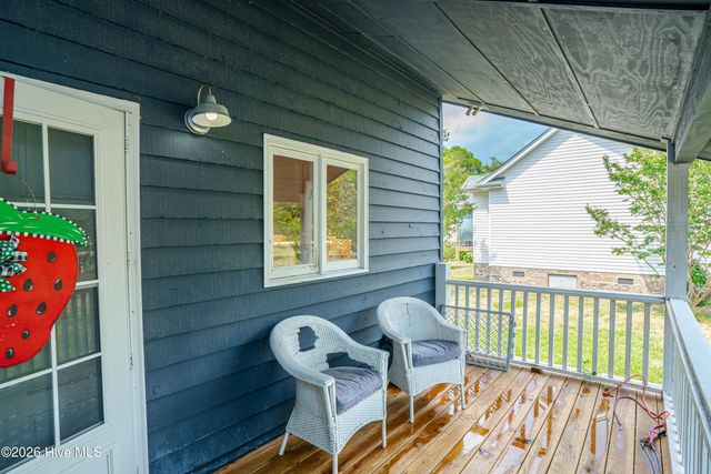 4790 Hen Cove Avenue SW, Shallotte, NC 28470