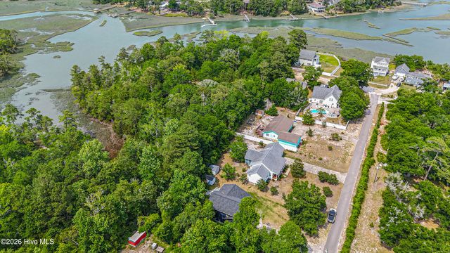 4790 Hen Cove Avenue SW, Shallotte, NC 28470