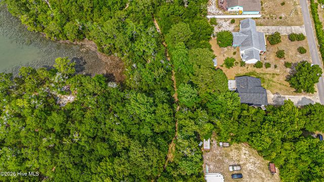 4790 Hen Cove Avenue SW, Shallotte, NC 28470