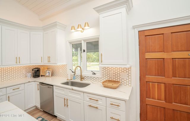 4790 Hen Cove Avenue SW, Shallotte, NC 28470