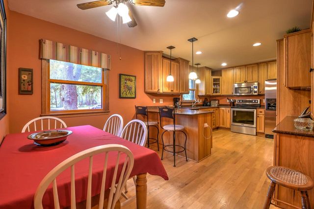 1904 Chestnut STREET, West Bend, WI 53095