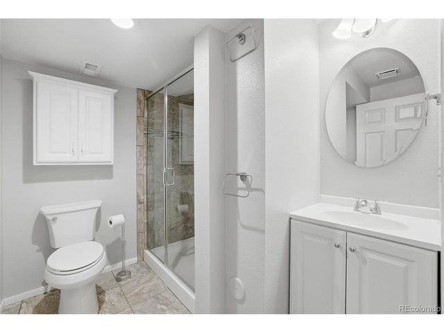 2490 W Kettle Ave, Littleton, CO 80120