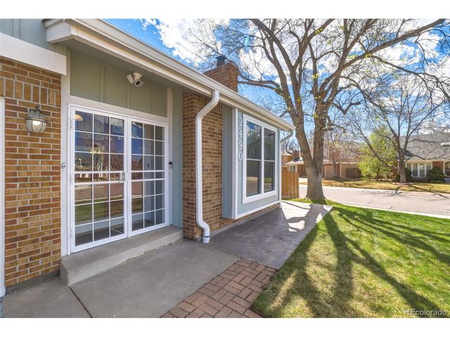 2490 W Kettle Ave, Littleton, CO 80120