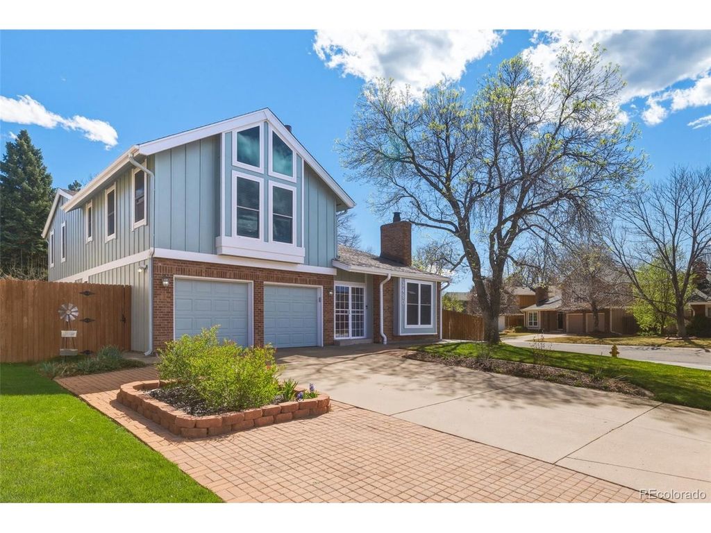 2490 W Kettle Ave, Littleton, CO 80120