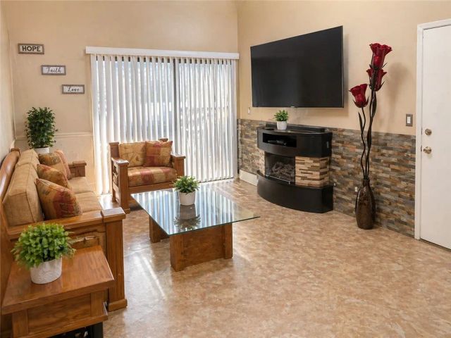25023 Peachland Avenue 253, Newhall, CA 91321