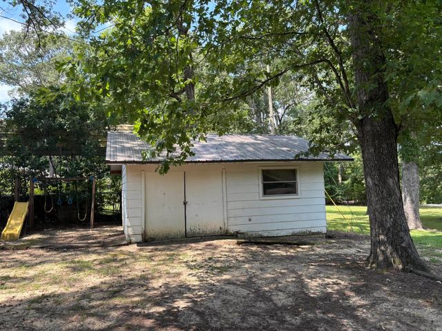 1006 Amanda St., Camden, AR 71701
