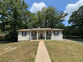 1006 Amanda St., Camden, AR 71701