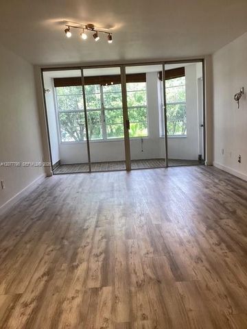 1501 NE 191st Street C212, Miami, FL 33179
