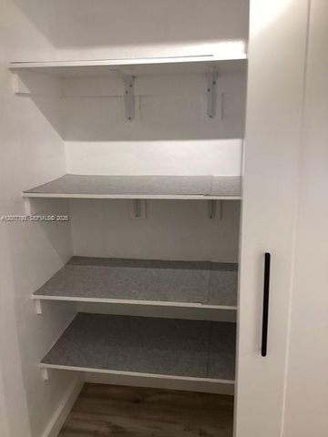 1501 NE 191st Street C212, Miami, FL 33179