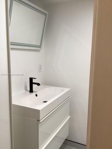 1501 NE 191st Street C212, Miami, FL 33179
