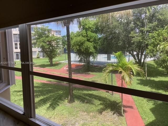 1501 NE 191st Street C212, Miami, FL 33179