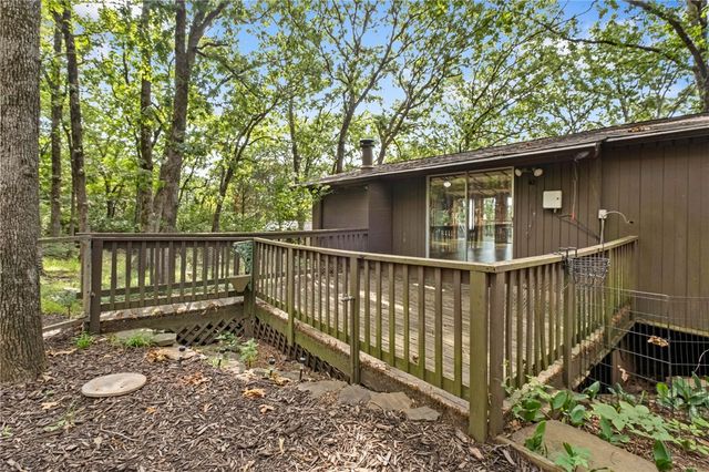 1632 E 5th Street, Fayetteville, AR 72701