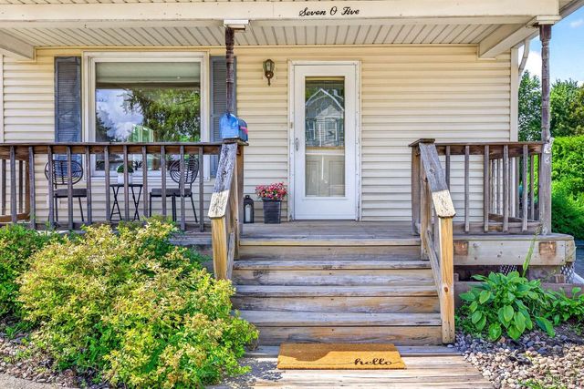 705 MADISON STREET, Little Chute, WI 54150