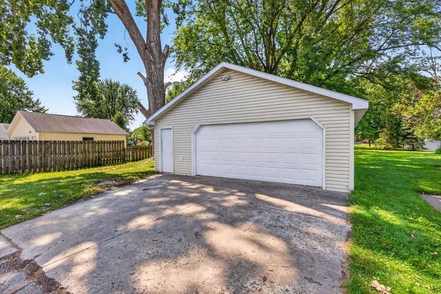 705 MADISON STREET, Little Chute, WI 54150