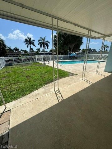 5305 Cocoa CT, Cape Coral, FL 33904