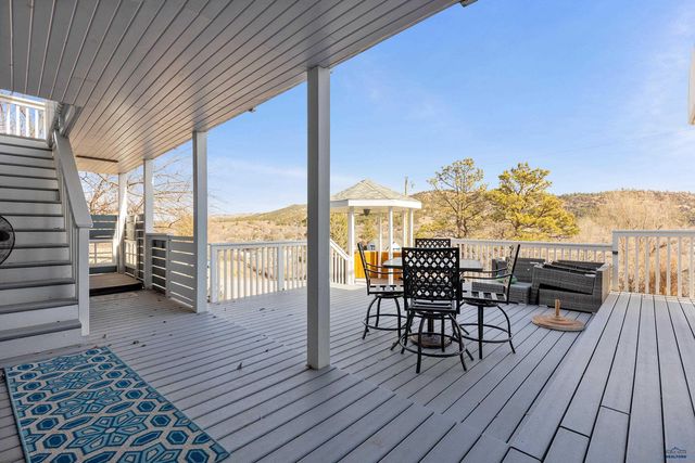 202 S DAKOTA STREET, Hot Springs, SD 57747