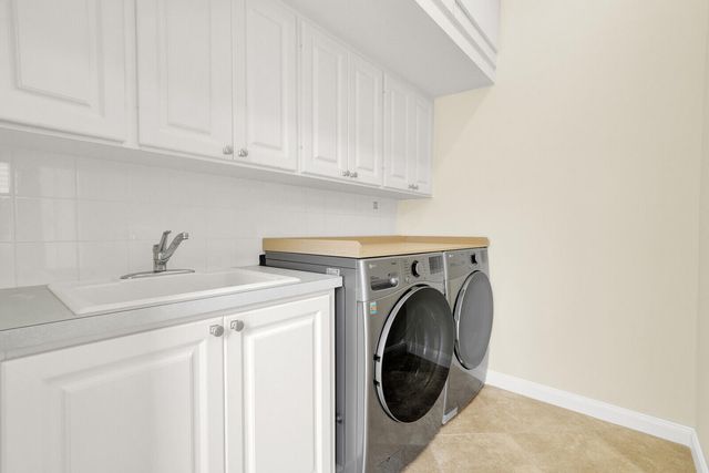 113 Honeysuckle Drive, Jupiter, FL 33458