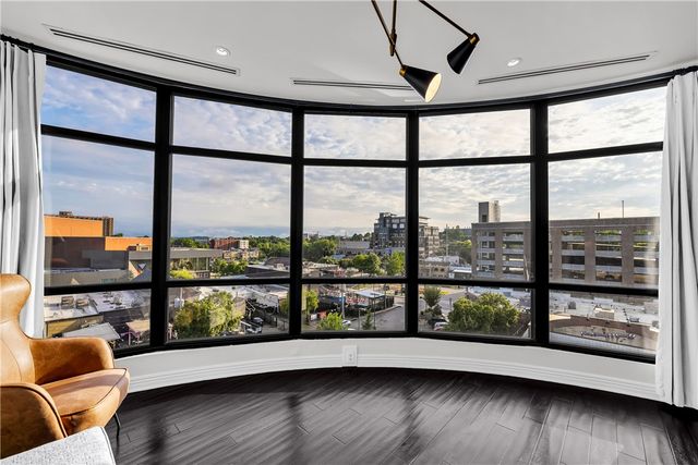 401 W Watson Street 404, Fayetteville, AR 72701