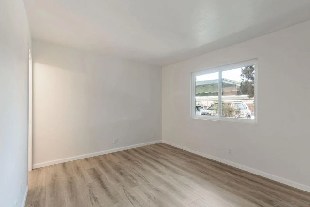 1811 E Grand Ave 105, San Diego, CA 92027