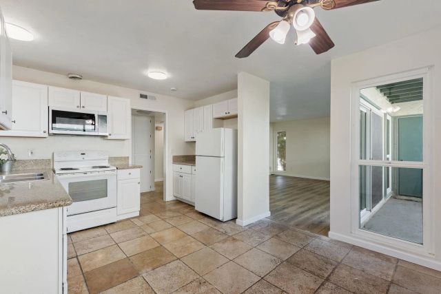 1811 E Grand Ave 105, San Diego, CA 92027