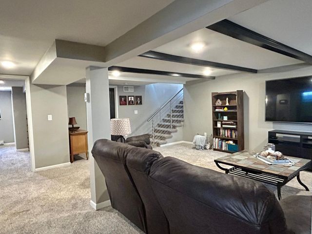 1026 6th Avenue NE, Valley City, ND 58072