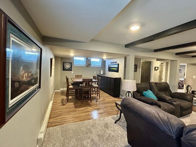 1026 6th Avenue NE, Valley City, ND 58072