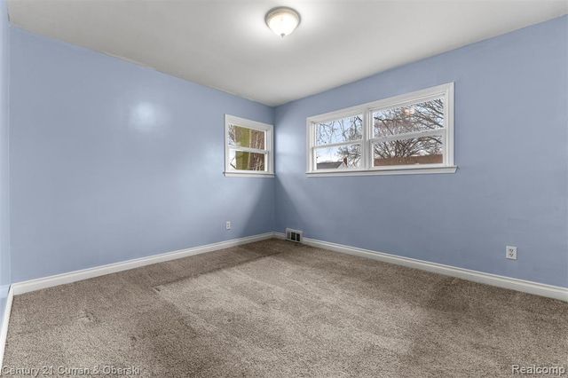 304 Draper Avenue, Pontiac, MI 48341