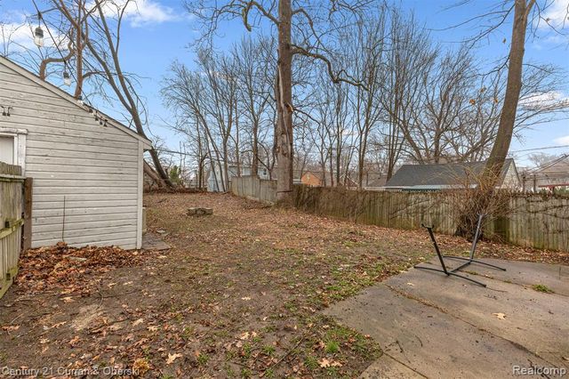 304 Draper Avenue, Pontiac, MI 48341