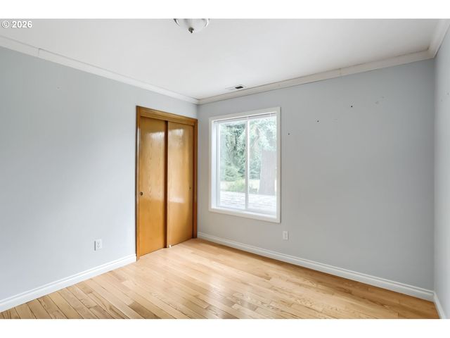 13417 SQUIRE Dr, Oregon City, OR 97045