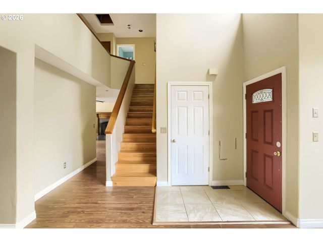 13417 SQUIRE Dr, Oregon City, OR 97045
