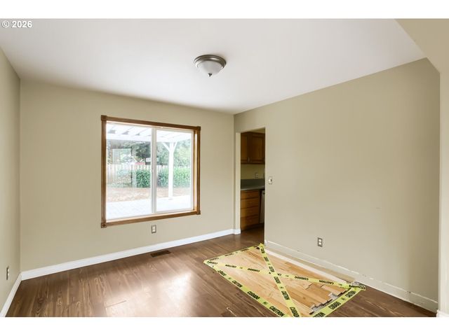 13417 SQUIRE Dr, Oregon City, OR 97045