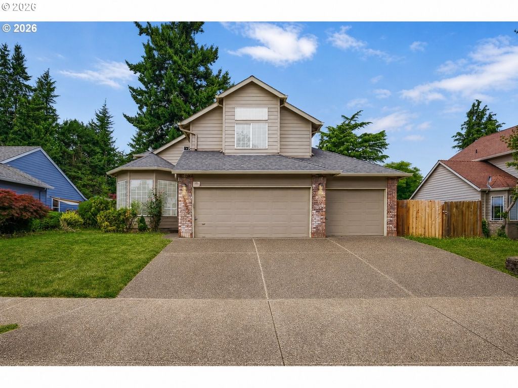 13417 SQUIRE Dr, Oregon City, OR 97045