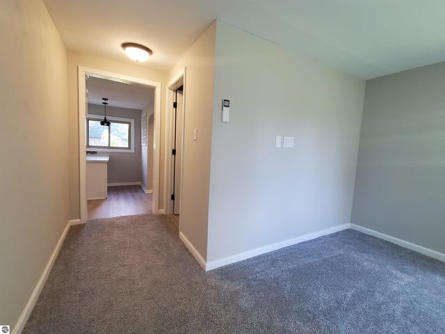 1167 S Taxiway Hotel, Lake City, MI 49651