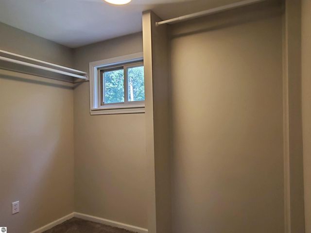 1167 S Taxiway Hotel, Lake City, MI 49651