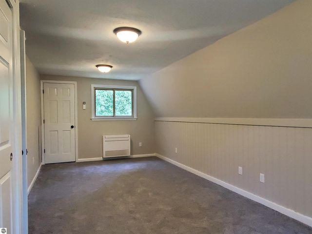 1167 S Taxiway Hotel, Lake City, MI 49651