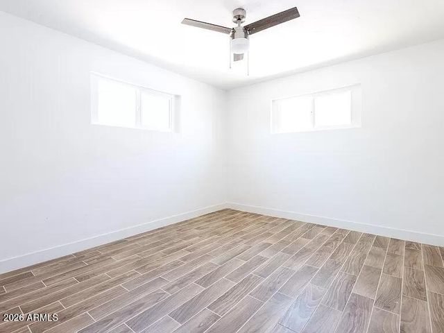 2915 W GRISWOLD Road, Phoenix, AZ 85051