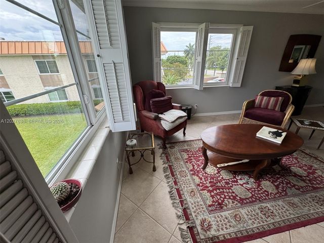 1950 N Andrews Ave 205D, Wilton Manors, FL 33311